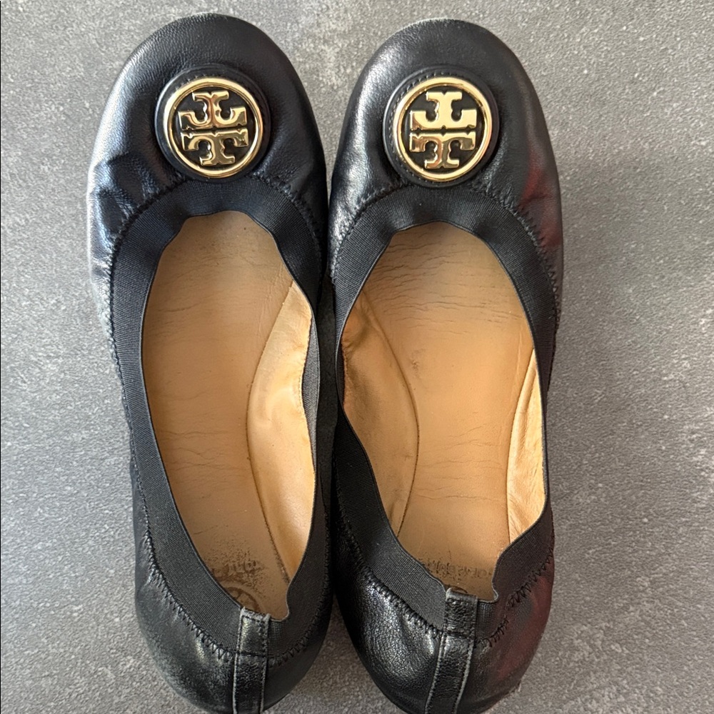 Tory Burch Black Leather Loafers with Gold Logo